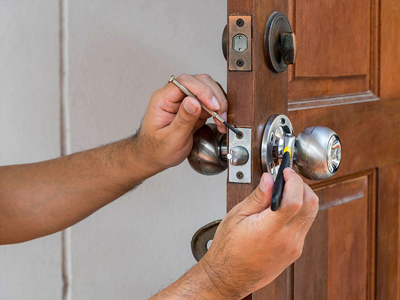 How to Fix Jammed and Stuck Locks